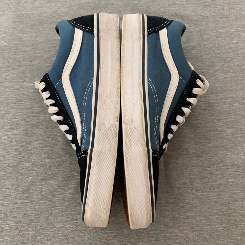 Vans Old Skool Skate Shoe - Picture 3 of 10